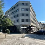 圣拉萨罗酒店 酒店