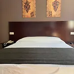 圣拉萨罗酒店 * 圣地亚哥－德孔波斯特拉